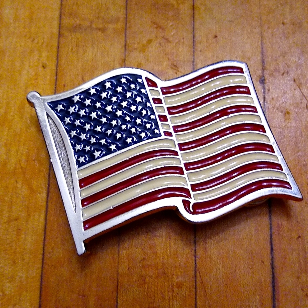 FLAG BUCKLE 🇺🇲